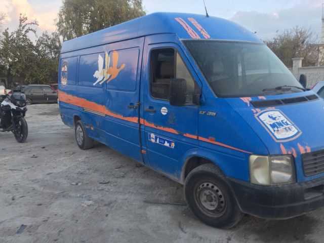 Volkswagen Volt 2001-2005 Çıkma Yedek Sag Ön Kapı